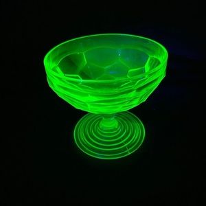 Uranium Antique Glass Honeycomb Optic Sherbet Depression Glass  3” X 3.75” Inch